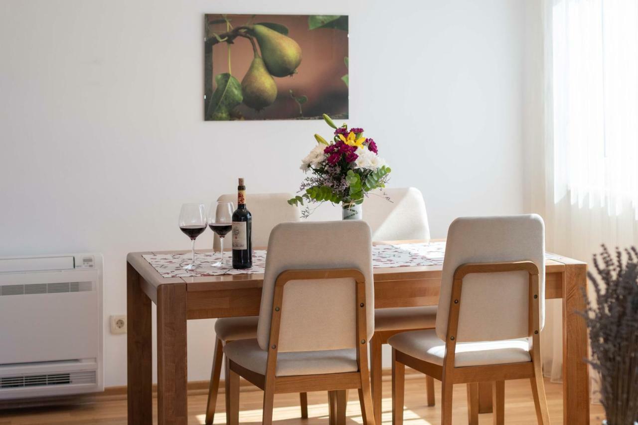 Apartment House Ivan John Podstrana Dış mekan fotoğraf