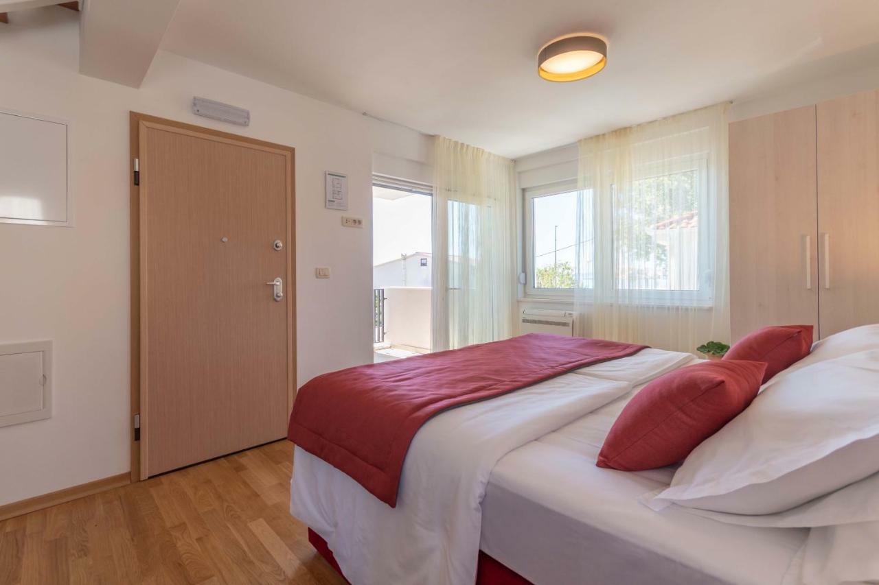 Apartment House Ivan John Podstrana Dış mekan fotoğraf